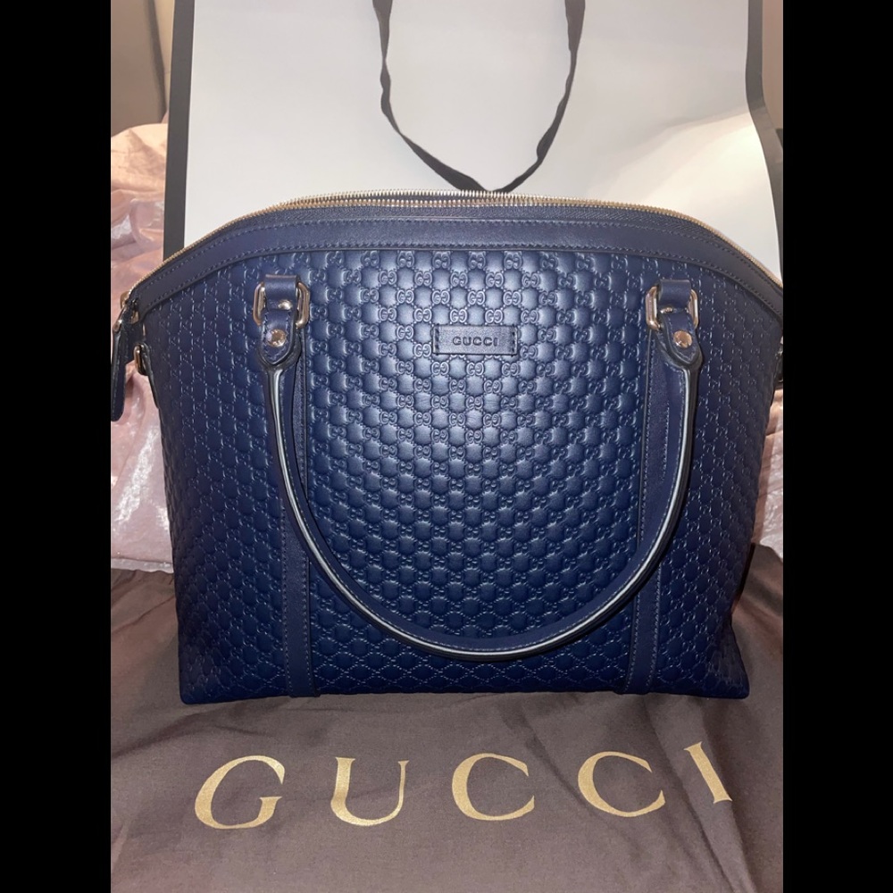 GUCCImicroGuccissima dark blue with shoulder strap